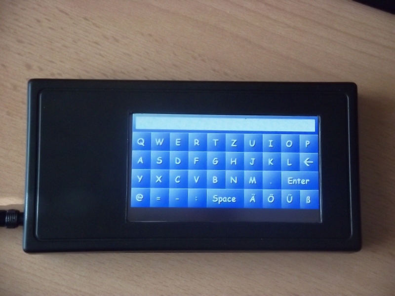 HomeControlUnit
mit XV 4,3" Touch-TFT

HCU Qwertz-Tastatur
mit 48x48 Pixel Button