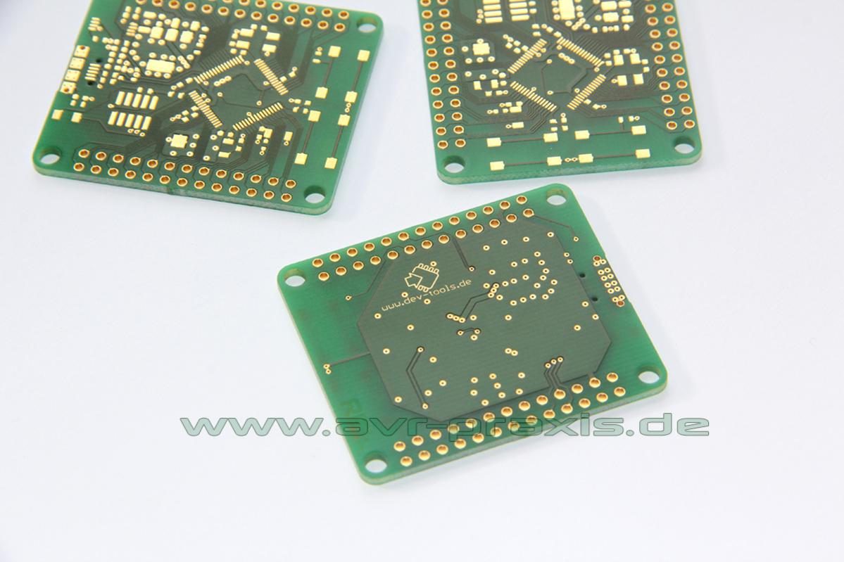 ModuleSAMD21
SMART™ SAM D ARM® Cortex®-M0+ based microcontroller module